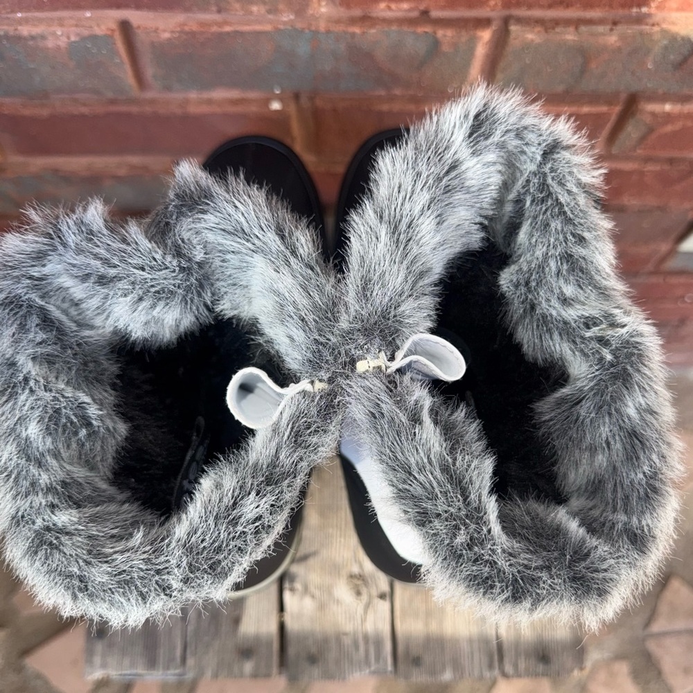 Totes Weatherproof Adele Winter Snow Boots Womens Size 10 White Black Fur Lined - Picture 12 of 16